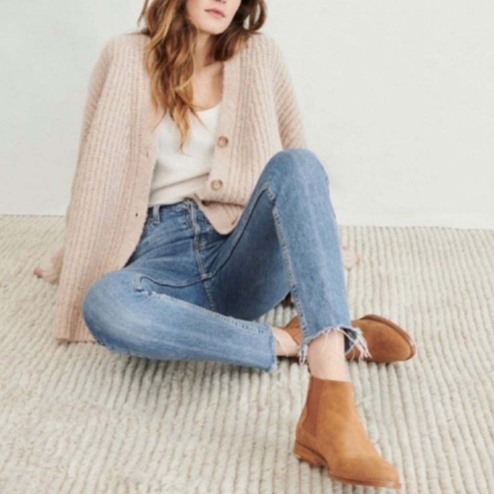 Jenni Kayne Oiled Leather Chelsea Boot - Picture 2 of 15